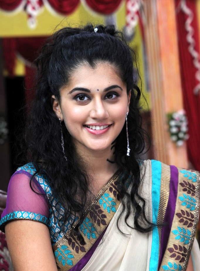 Taapsee Pannu`s perfect charm in Mr. Perfect Movie